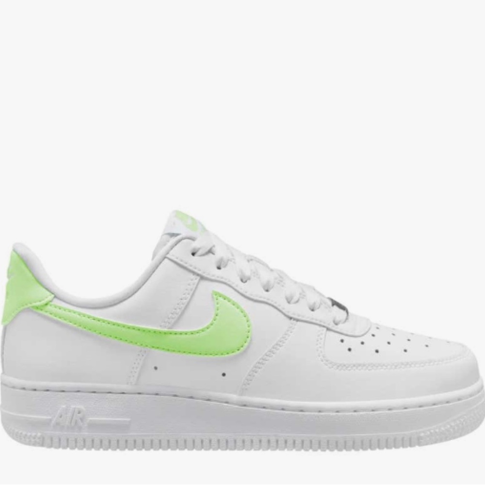 🔥🔥NIKE Air Force 1 ‘07 Sneaker